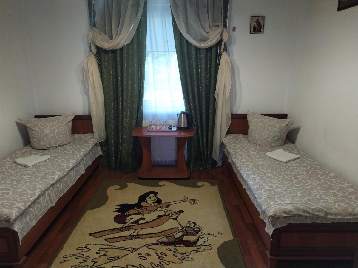 House Of Vitaliy Počaïv Esterno foto
